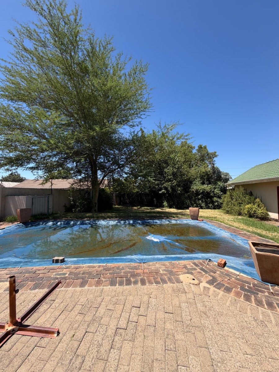 3 Bedroom Property for Sale in Monument Heights Northern Cape